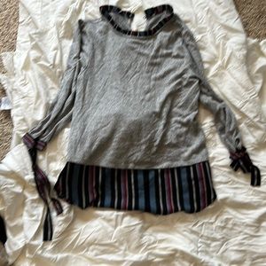 Grey striped top